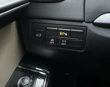 Білий Мазда СХ-9, об'ємом двигуна 2.49 л та пробігом 157 тис. км за 21900 $, фото 25 на Automoto.ua