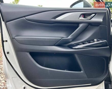 Білий Мазда СХ-9, об'ємом двигуна 2.49 л та пробігом 132 тис. км за 21700 $, фото 10 на Automoto.ua