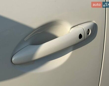 Белый Мазда СХ-9, объемом двигателя 2.49 л и пробегом 128 тыс. км за 22000 $, фото 9 на Automoto.ua