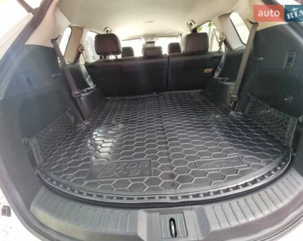 Білий Мазда СХ-9, об'ємом двигуна 2.49 л та пробігом 85 тис. км за 23000 $, фото 9 на Automoto.ua