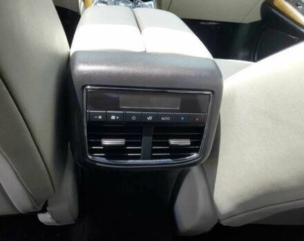 Білий Мазда СХ-9, об'ємом двигуна 2.5 л та пробігом 17 тис. км за 20000 $, фото 6 на Automoto.ua