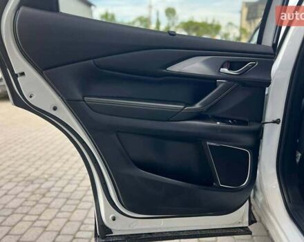 Білий Мазда СХ-9, об'ємом двигуна 2.5 л та пробігом 64 тис. км за 33500 $, фото 25 на Automoto.ua