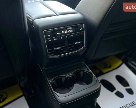 Білий Мазда СХ-9, об'ємом двигуна 2.5 л та пробігом 64 тис. км за 33500 $, фото 28 на Automoto.ua