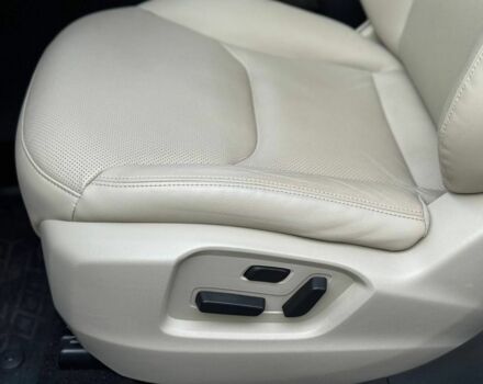 Белый Мазда СХ-9, объемом двигателя 2.5 л и пробегом 75 тыс. км за 23899 $, фото 10 на Automoto.ua