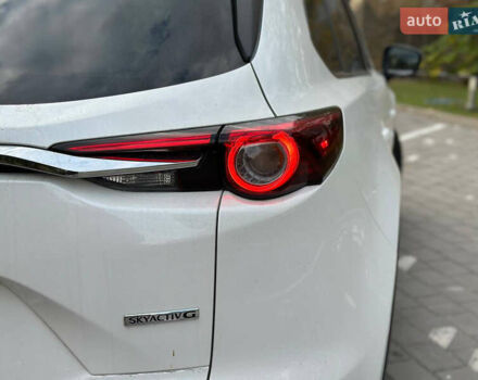 Белый Мазда СХ-9, объемом двигателя 2.5 л и пробегом 75 тыс. км за 23899 $, фото 57 на Automoto.ua