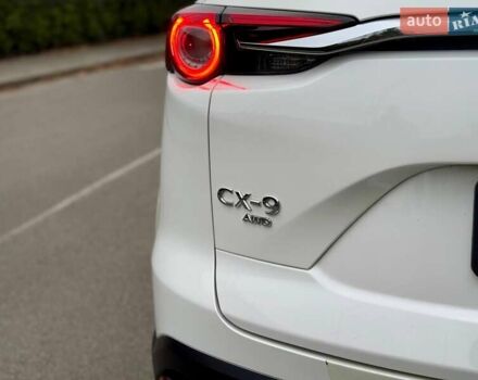 Білий Мазда СХ-9, об'ємом двигуна 2.5 л та пробігом 33 тис. км за 31000 $, фото 12 на Automoto.ua