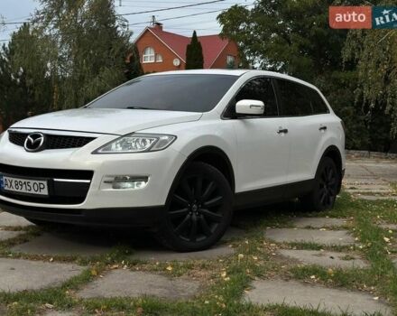 Белый Мазда СХ-9, объемом двигателя 3.73 л и пробегом 299 тыс. км за 8888 $, фото 1 на Automoto.ua