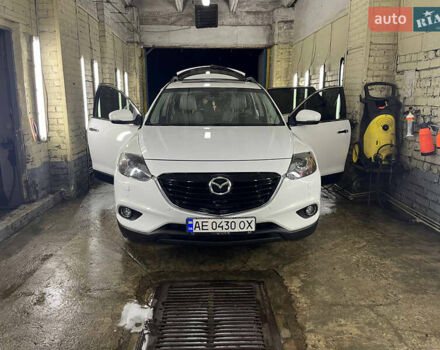Белый Мазда СХ-9, объемом двигателя 3.73 л и пробегом 200 тыс. км за 15000 $, фото 1 на Automoto.ua