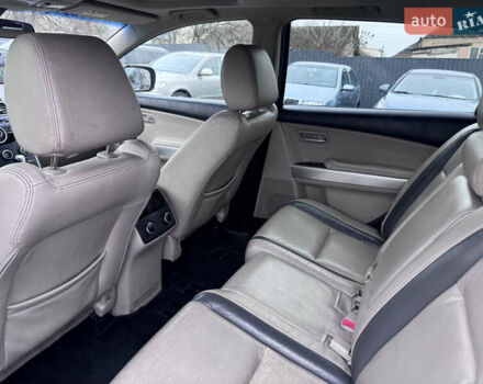 Черный Мазда СХ-9, объемом двигателя 3.7 л и пробегом 200 тыс. км за 9490 $, фото 11 на Automoto.ua