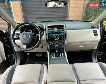 Черный Мазда СХ-9, объемом двигателя 3.7 л и пробегом 150 тыс. км за 10000 $, фото 49 на Automoto.ua