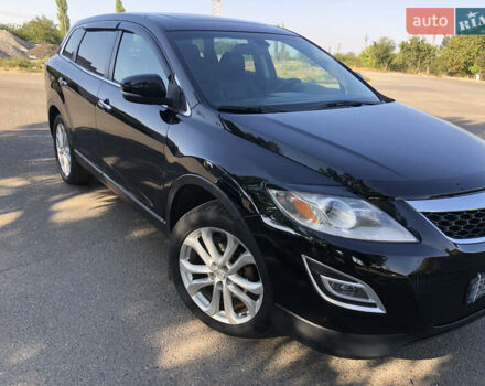 Черный Мазда СХ-9, объемом двигателя 3.7 л и пробегом 187 тыс. км за 10000 $, фото 1 на Automoto.ua