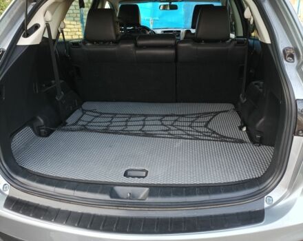 Серый Мазда СХ-9, объемом двигателя 3.7 л и пробегом 180 тыс. км за 15000 $, фото 4 на Automoto.ua