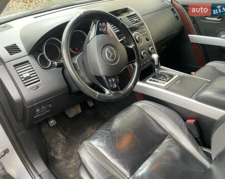 Серый Мазда СХ-9, объемом двигателя 3.49 л и пробегом 240 тыс. км за 8000 $, фото 9 на Automoto.ua