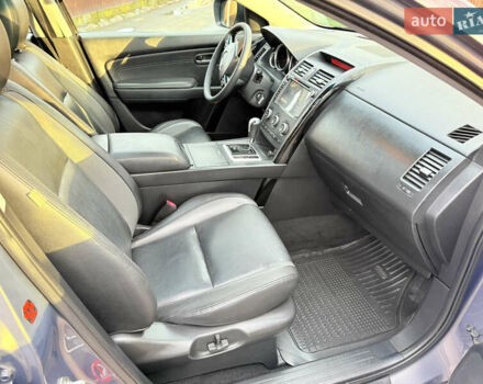 Серый Мазда СХ-9, объемом двигателя 3.73 л и пробегом 255 тыс. км за 7500 $, фото 31 на Automoto.ua