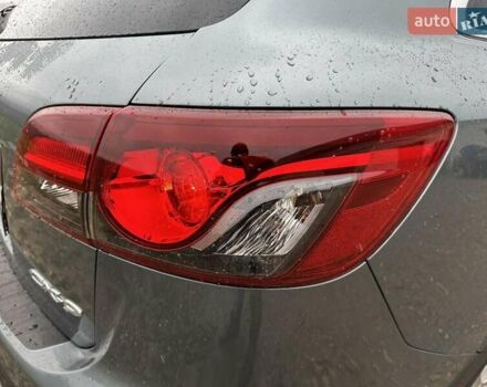 Сірий Мазда СХ-9, об'ємом двигуна 3.73 л та пробігом 250 тис. км за 9799 $, фото 26 на Automoto.ua