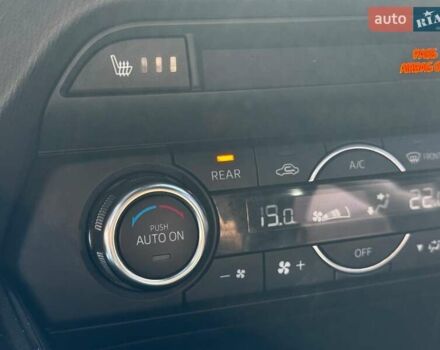 Сірий Мазда СХ-9, об'ємом двигуна 2.5 л та пробігом 180 тис. км за 21590 $, фото 25 на Automoto.ua