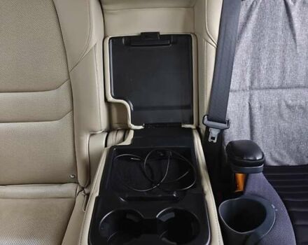 Серый Мазда СХ-9, объемом двигателя 2.49 л и пробегом 104 тыс. км за 24000 $, фото 11 на Automoto.ua