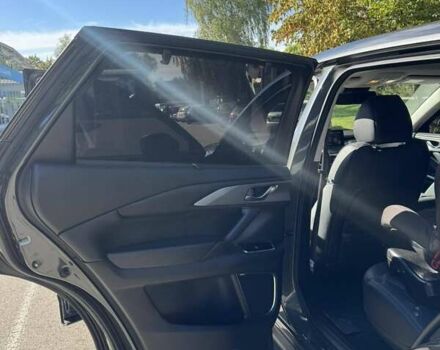 Серый Мазда СХ-9, объемом двигателя 2.5 л и пробегом 132 тыс. км за 18500 $, фото 4 на Automoto.ua