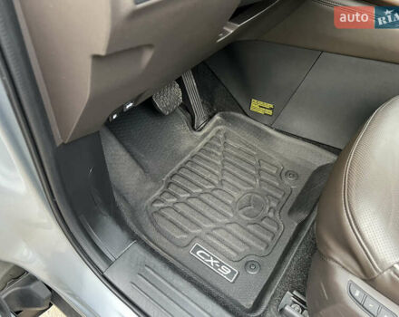 Серый Мазда СХ-9, объемом двигателя 2.49 л и пробегом 48 тыс. км за 28700 $, фото 48 на Automoto.ua