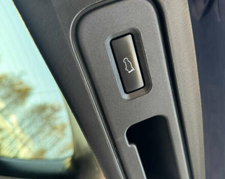 Синий Мазда СХ-9, объемом двигателя 3.7 л и пробегом 223 тыс. км за 12800 $, фото 103 на Automoto.ua