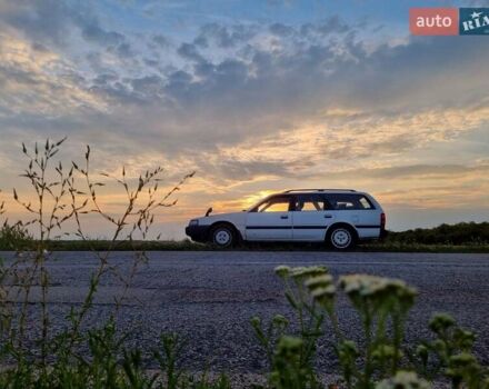 Белый Мазда Капелла, объемом двигателя 1.6 л и пробегом 154 тыс. км за 3000 $, фото 3 на Automoto.ua