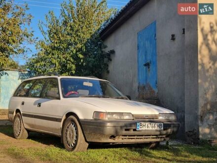 Мазда Капелла 1989 у Києві на Automoto.ua Білий Мазда Капелла, об'ємом двигуна 1.6 л та пробігом 150 тис. км за 2500 $, фото 1 на Automoto.ua