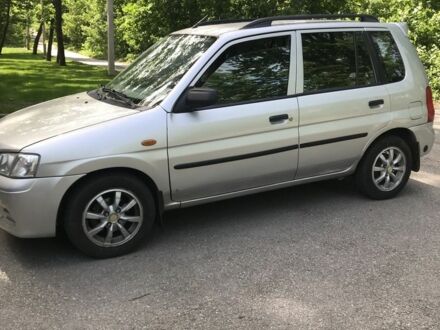 Мазда Деміо 2001 у Харкові на Automoto.ua Сірий Мазда Деміо, об'ємом двигуна 1.5 л та пробігом 216 тис. км за 3000 $, фото 1 на Automoto.ua