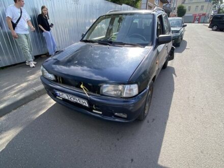 Синій Мазда Деміо, об'ємом двигуна 1.3 л та пробігом 112 тис. км за 700 $, фото 1 на Automoto.ua