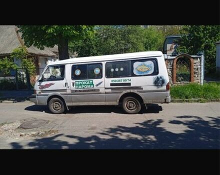 Белый Мазда E 2000, объемом двигателя 2 л и пробегом 250 тыс. км за 3000 $, фото 5 на Automoto.ua