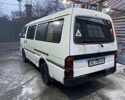 Білий Мазда E 2000, об'ємом двигуна 0.22 л та пробігом 300 тис. км за 2500 $, фото 3 на Automoto.ua