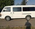 Белый Мазда E 2000, объемом двигателя 2 л и пробегом 428 тыс. км за 2500 $, фото 1 на Automoto.ua