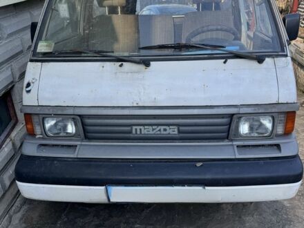 Мазда E 2000 1993 у Тернополі на Automoto.ua Білий Мазда E 2000, об'ємом двигуна 2.2 л та пробігом 342 тис. км за 0 $, фото 1 на Automoto.ua