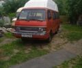 Красный Мазда E 2000, объемом двигателя 2.2 л и пробегом 300 тыс. км за 1000 $, фото 1 на Automoto.ua