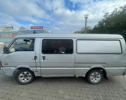 Серый Мазда E 2000, объемом двигателя 2 л и пробегом 403 тыс. км за 1550 $, фото 2 на Automoto.ua