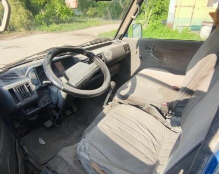 Синий Мазда E 2000, объемом двигателя 2 л и пробегом 540 тыс. км за 800 $, фото 4 на Automoto.ua