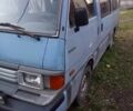 Синий Мазда E 2000, объемом двигателя 2.2 л и пробегом 1000 тыс. км за 1500 $, фото 1 на Automoto.ua