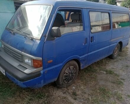 Синий Мазда E 2000, объемом двигателя 2 л и пробегом 230 тыс. км за 1000 $, фото 1 на Automoto.ua