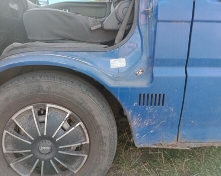 Синий Мазда E 2000, объемом двигателя 2 л и пробегом 230 тыс. км за 1000 $, фото 3 на Automoto.ua