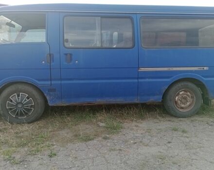 Синий Мазда E 2000, объемом двигателя 2 л и пробегом 230 тыс. км за 1000 $, фото 5 на Automoto.ua