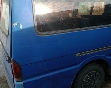 Синий Мазда E 2000, объемом двигателя 2 л и пробегом 230 тыс. км за 1000 $, фото 11 на Automoto.ua