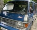 Синий Мазда E 2000, объемом двигателя 2.2 л и пробегом 400 тыс. км за 4000 $, фото 1 на Automoto.ua