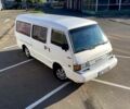 Белый Мазда Е2200, объемом двигателя 2.2 л и пробегом 220 тыс. км за 1680 $, фото 1 на Automoto.ua