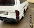 Белый Мазда Е2200, объемом двигателя 2.2 л и пробегом 300 тыс. км за 2200 $, фото 8 на Automoto.ua