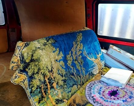 Красный Мазда Е2200, объемом двигателя 2.2 л и пробегом 524 тыс. км за 800 $, фото 7 на Automoto.ua