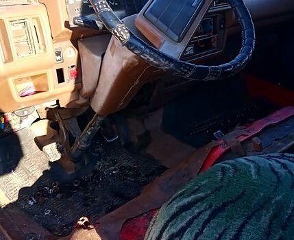 Мазда Е2200, объемом двигателя 2.2 л и пробегом 400 тыс. км за 500 $, фото 2 на Automoto.ua