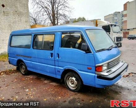 Синий Мазда Е2200, объемом двигателя 2.2 л и пробегом 168 тыс. км за 1400 $, фото 1 на Automoto.ua