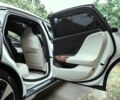 Білий Мазда Люсі, об'ємом двигуна 0 л та пробігом 17 тис. км за 70000 $, фото 16 на Automoto.ua