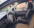 Чорний Мазда МПВ, об'ємом двигуна 2 л та пробігом 320 тис. км за 3999 $, фото 12 на Automoto.ua