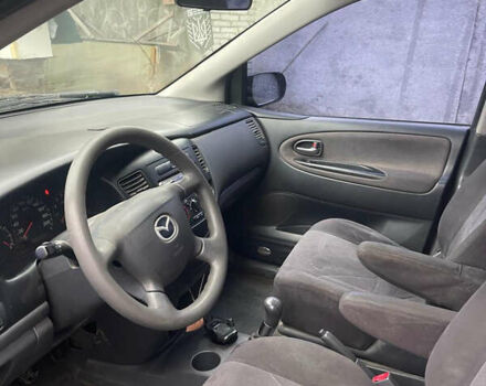 Черный Мазда МПВ, объемом двигателя 0 л и пробегом 600 тыс. км за 2499 $, фото 4 на Automoto.ua