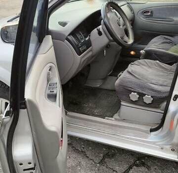 Серый Мазда МПВ, объемом двигателя 2 л и пробегом 360 тыс. км за 4500 $, фото 4 на Automoto.ua